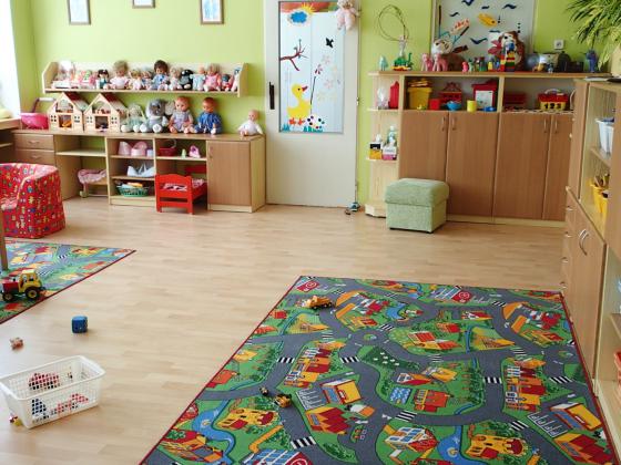 Služba péče pro děti ve věku od 18 měsíců do 3 let v denním režimu
